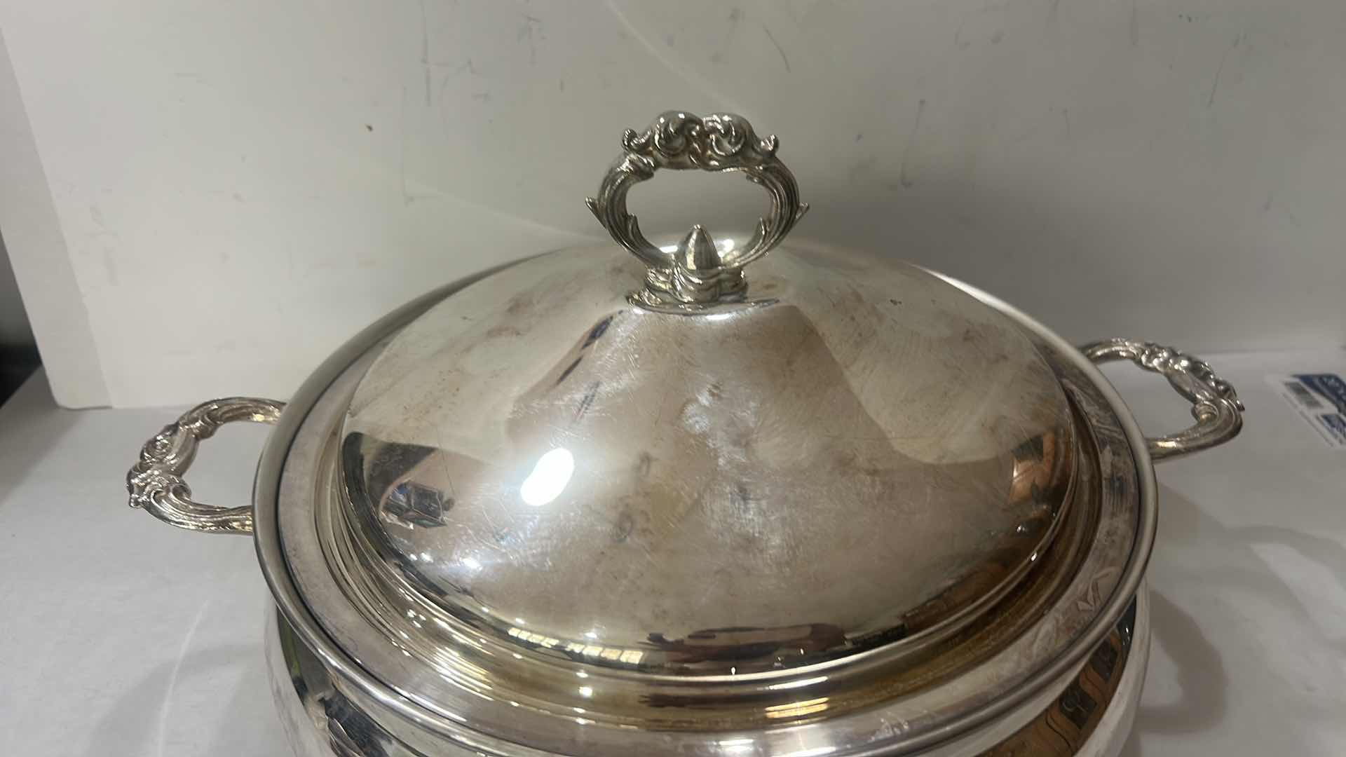 Photo 1 of VINTAGE SILVER-PLATED COVERED CASSEROLE SERVING DISH MANUFACTURED BY ENGLISH SILVER MANUFACTURING CORP 14” x H8”