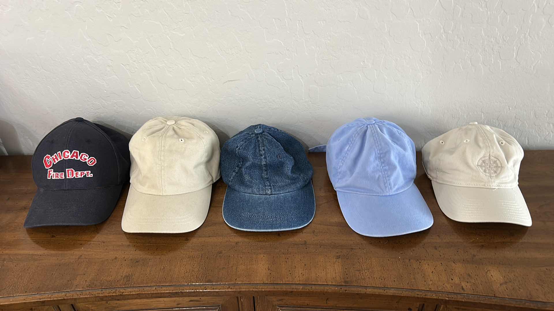 Photo 1 of 5 HATS/CAPS