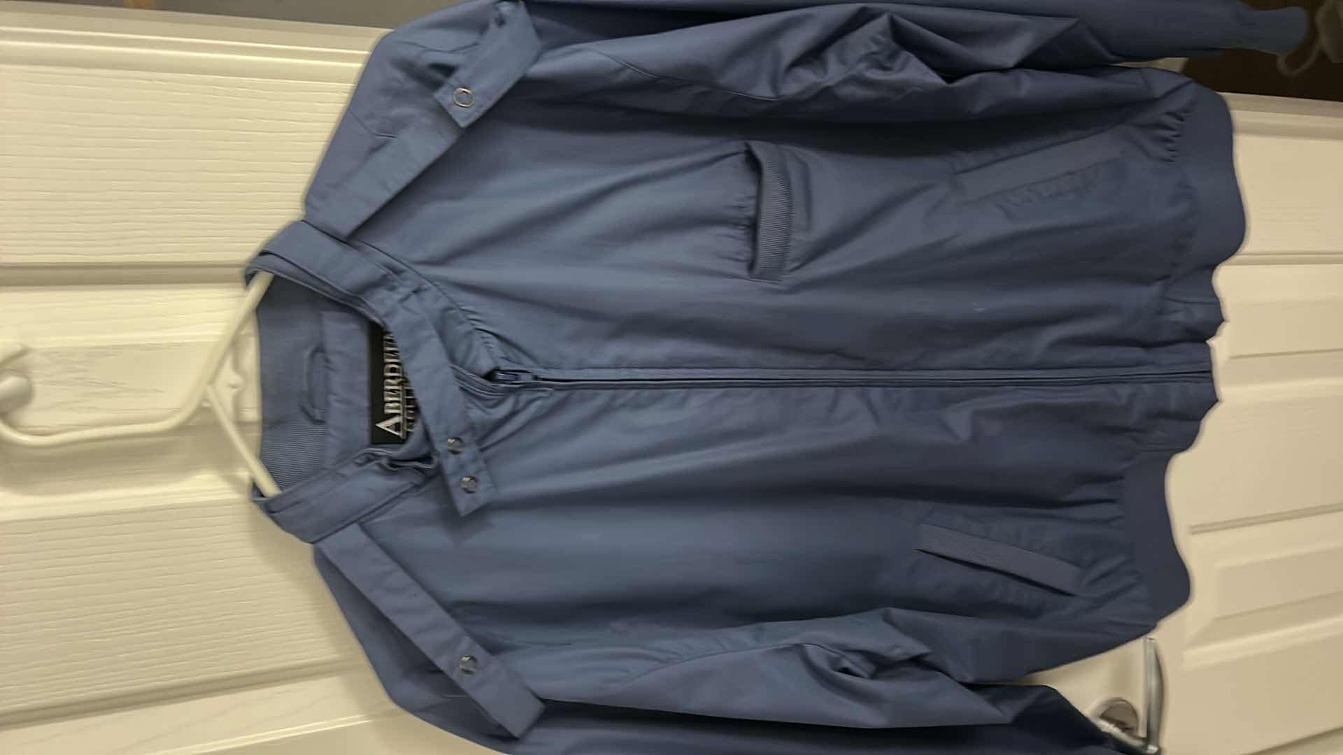 Photo 1 of MENS / WOMENS CLOTHING SIZE S/M