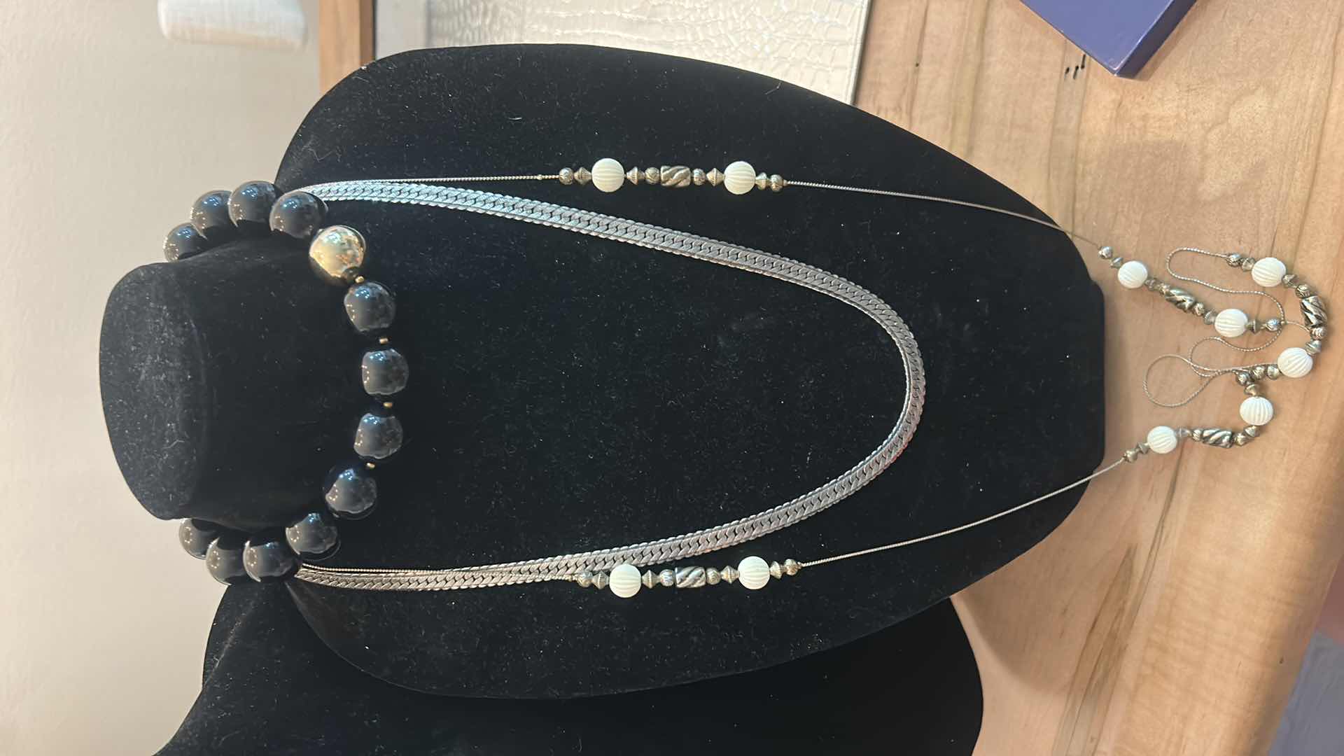 Photo 1 of 4 NECKLACES