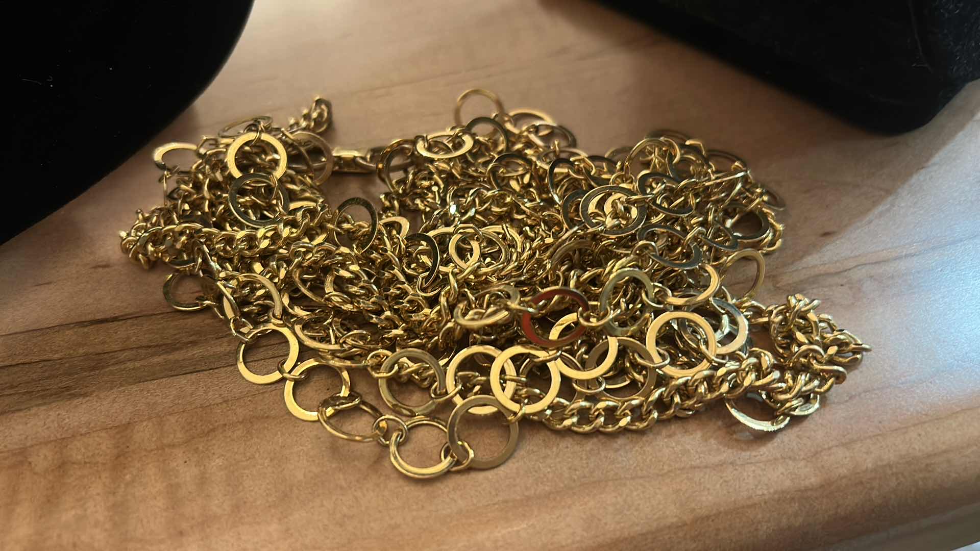 Photo 1 of 6 WOMENS NECKLACES
