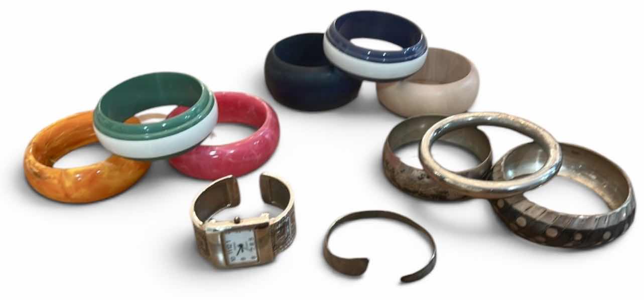 Photo 1 of 11 BRACELETS