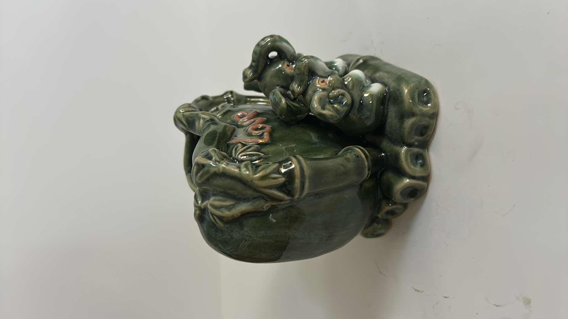 Photo 1 of VINTAGE GREEN CERAMIC ELEPHANT PLANTER H5”
