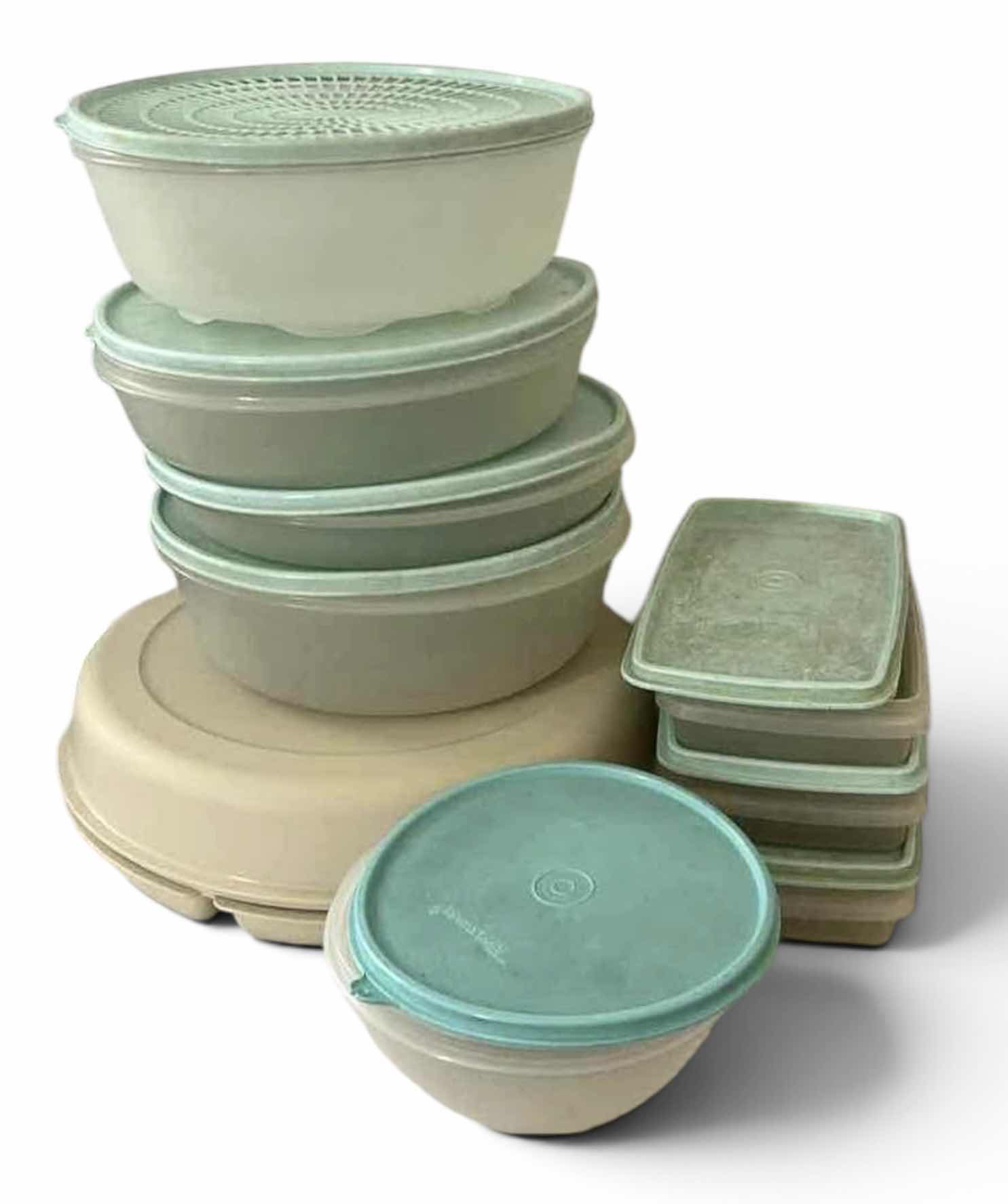 Photo 1 of VINTAGE TUPPERWARE