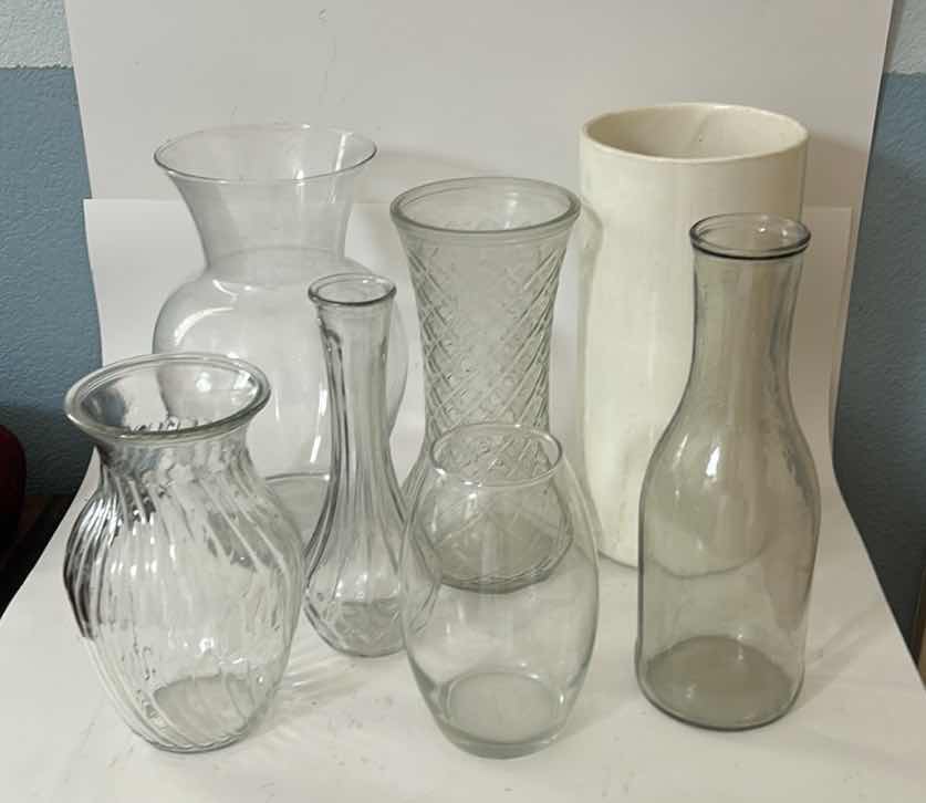 Photo 1 of VASE ASSORTMENT