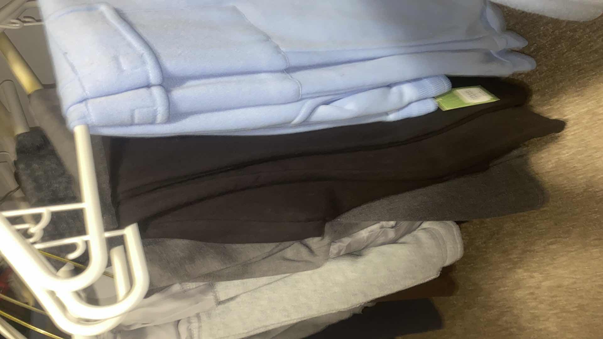 Photo 1 of 25-WOMEN’S SWEATPANTS SIZE SMALL
