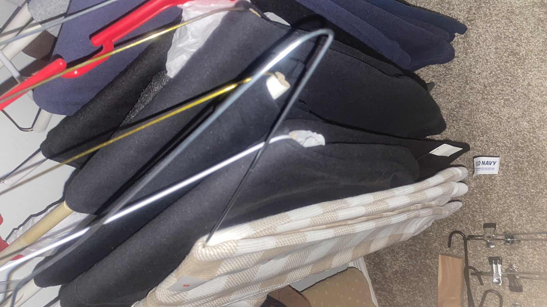 Photo 1 of 25-WOMEN’S SWEATPANTS SIZE SMALL