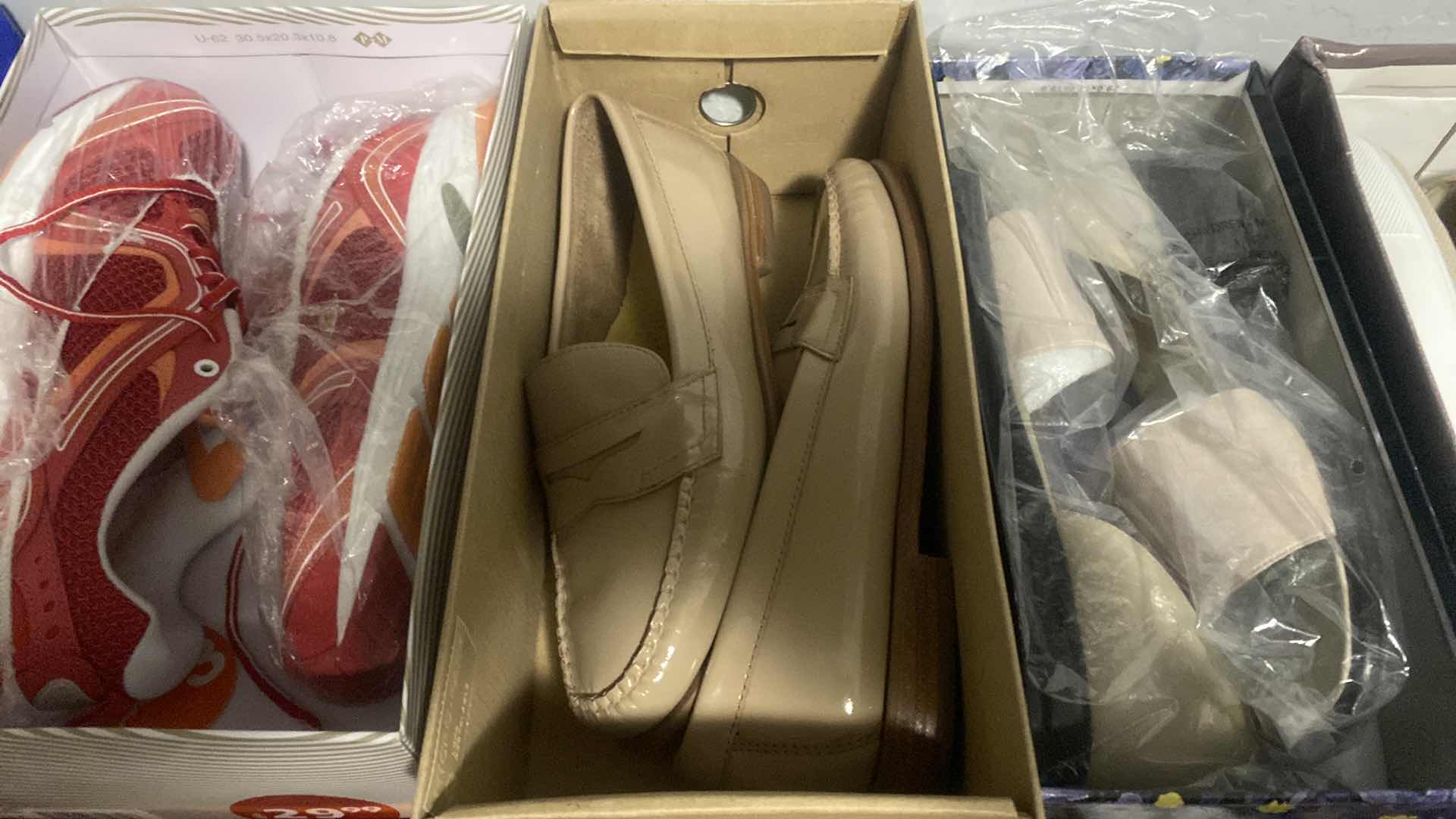Photo 1 of 6-WOMEN’S SHOES IN SIZES 8, 8 1/2 & 9