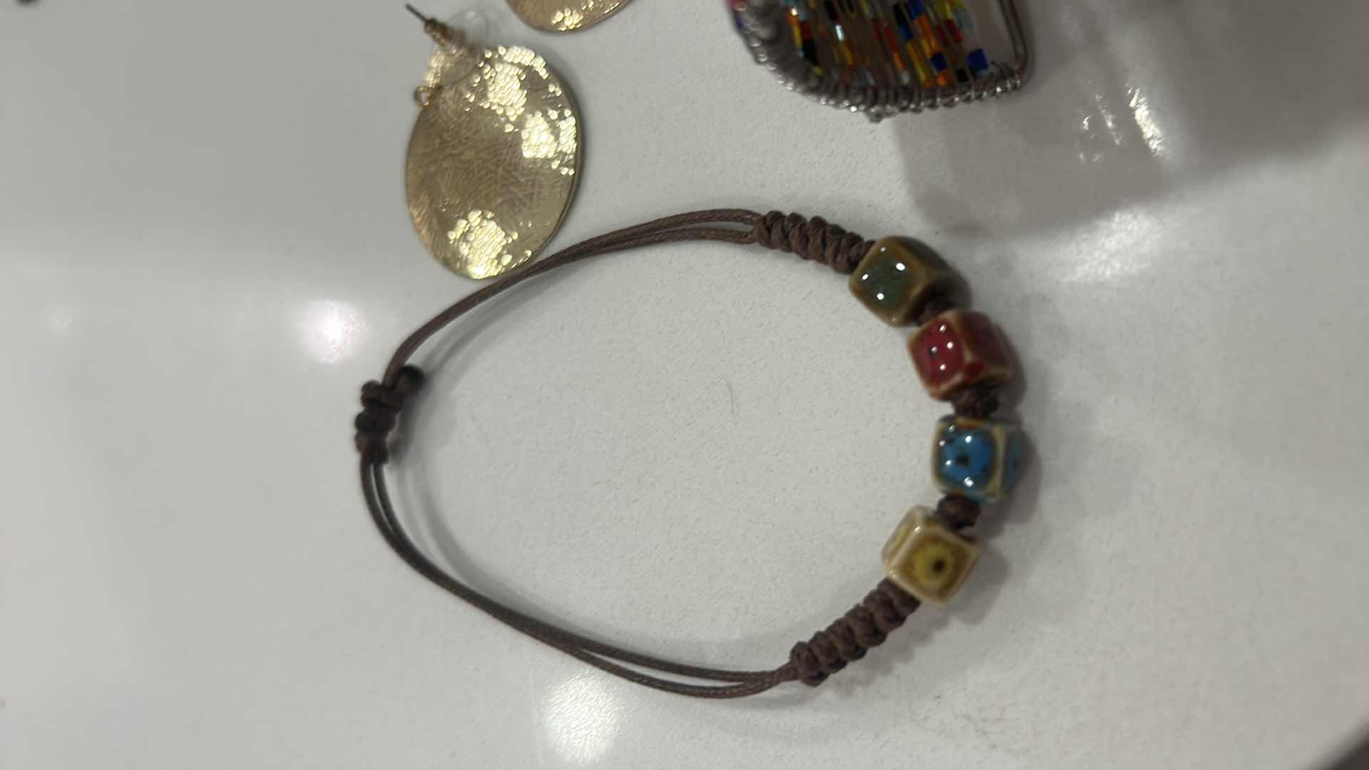 Photo 1 of BRACELETS AND EARRINGS