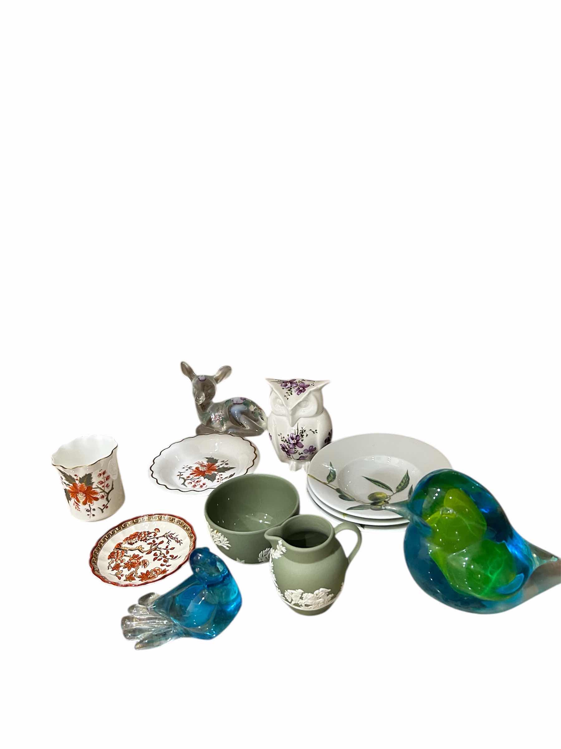 Photo 1 of COLLECTABLES WEDGEWOOD PORCELAIN OWL