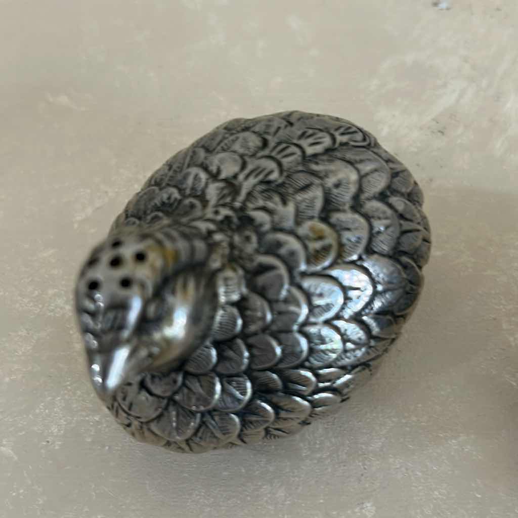 Photo 1 of VINTAGE GUCCI QUAIL SALT PEPPER SHAKERS IN SILVER TONE