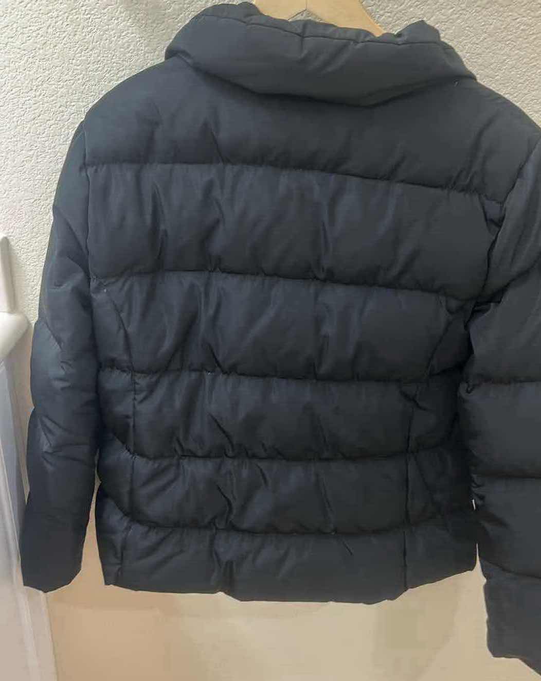 Photo 1 of KATE SPADE BLACK PUFFER JACKET (M)