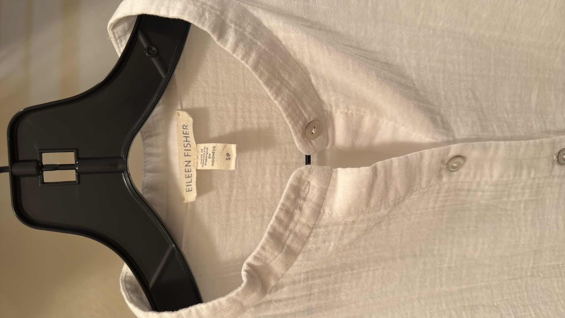 Photo 1 of EILEEN FISHER WHITE GAUZE BLOUSE (SP)