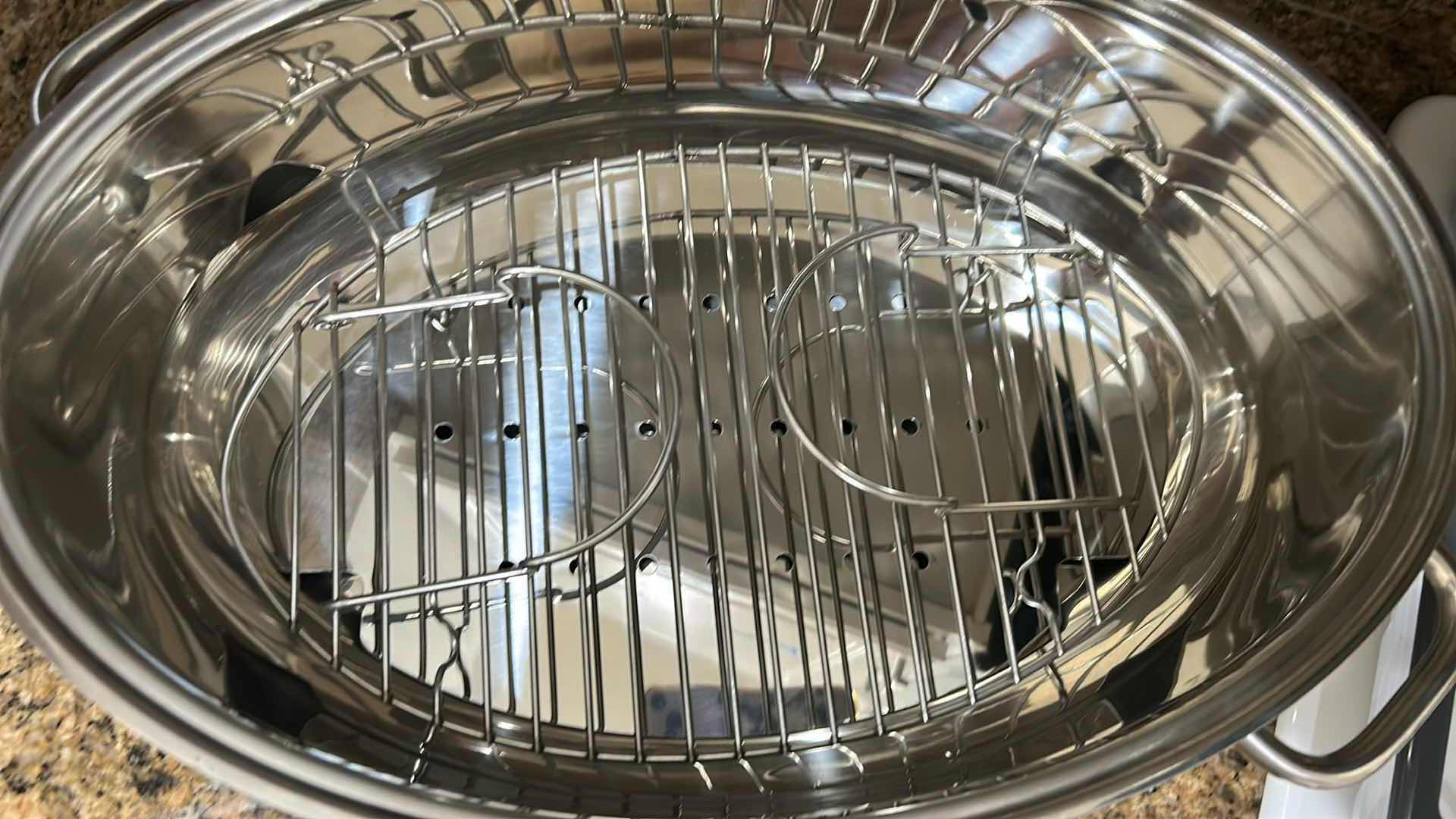 Photo 1 of CAMERONS STEEL ROASTING PAN 18" JUMBO ROASTER