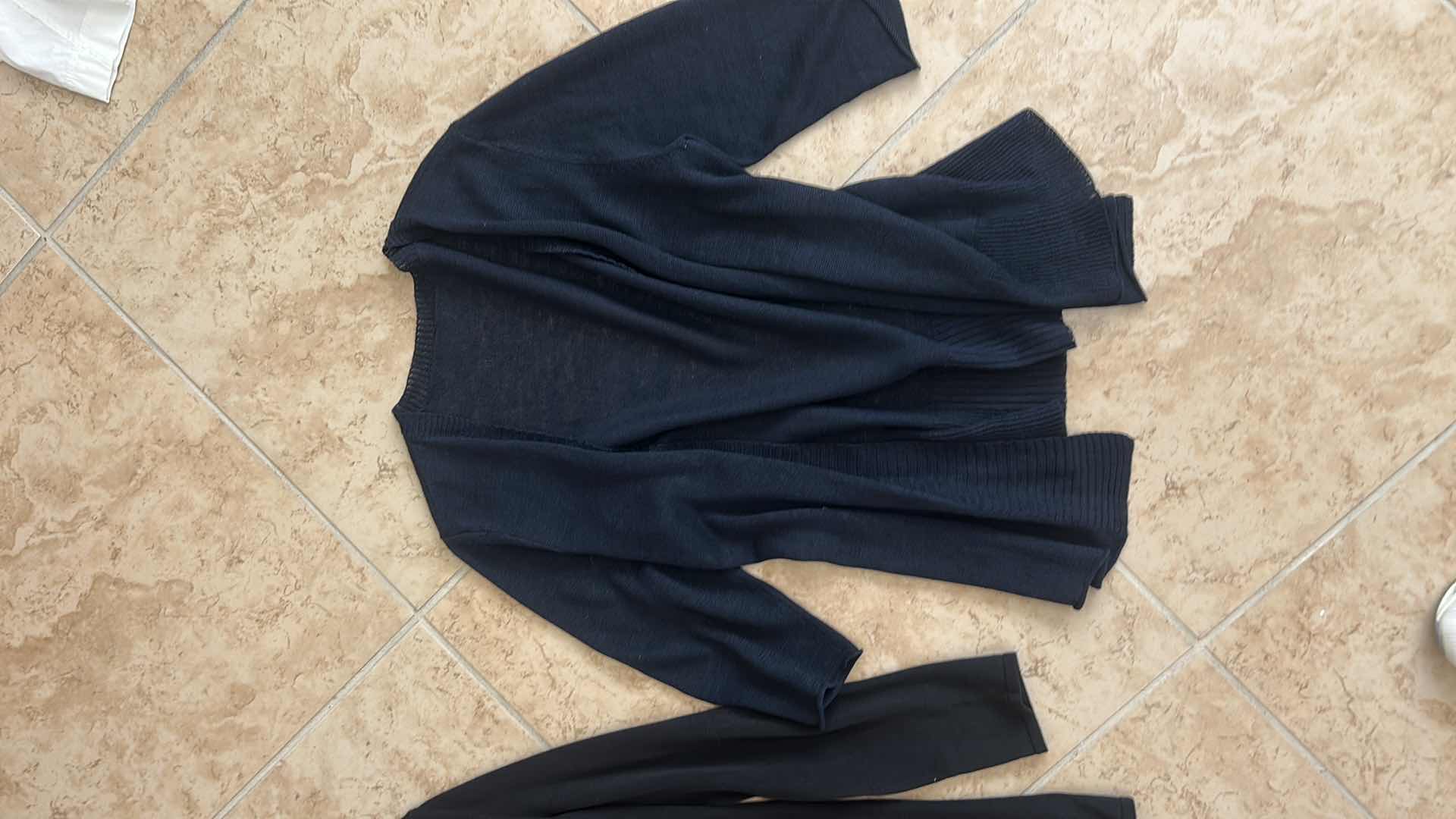 Photo 1 of CARDIGANS, SLEEVELESS TOP SIZE S/M