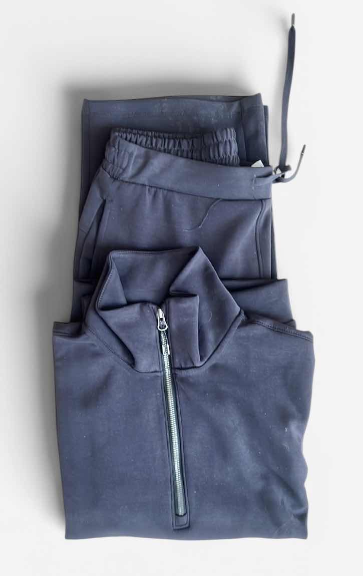 Photo 1 of MAKERSMARK CHARCOAL GRAY QUARTER ZIP LONG SLEEVE PULLOVER AND SWEATPANTS SIZE S/M