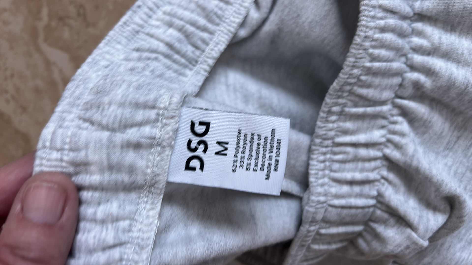 Photo 1 of 2 PAIRS SWEATPANTS DSG & MONDETTA SIZE M/L