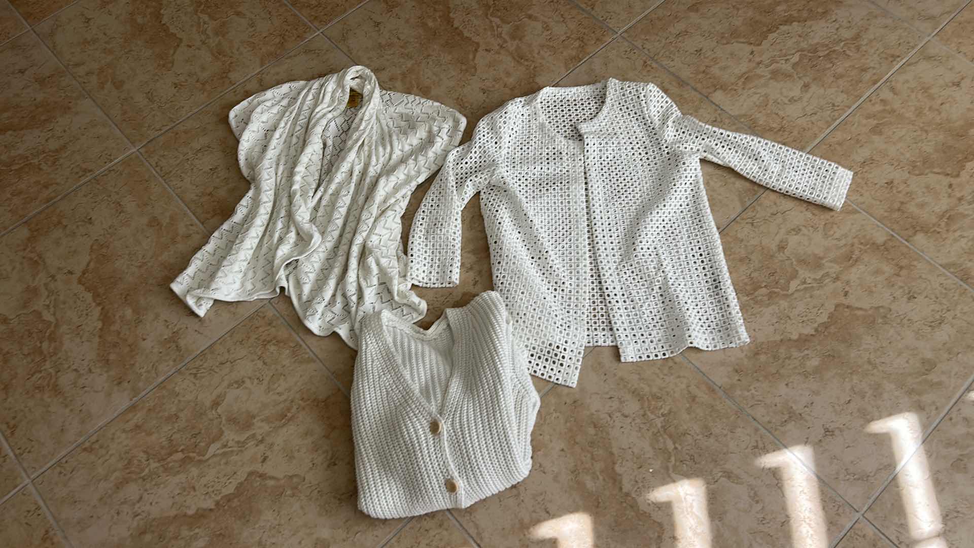 Photo 1 of 2 TOPS AND 1 BUTTON UP CARDIGAN SWEATER SIZE S/M