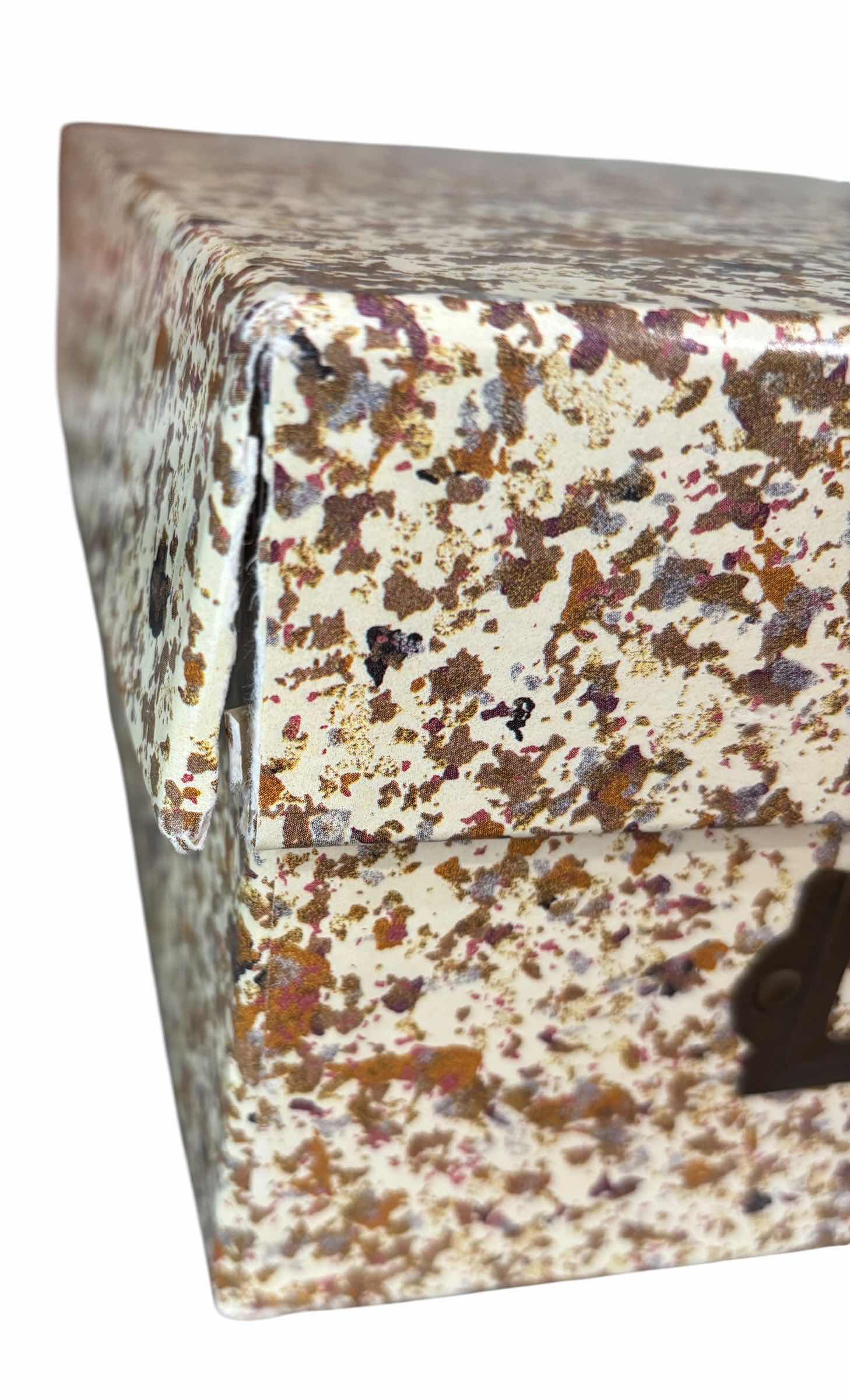 Photo 1 of DECORATIVE STORAGE BOXES 8” X 11” X H5” (4)