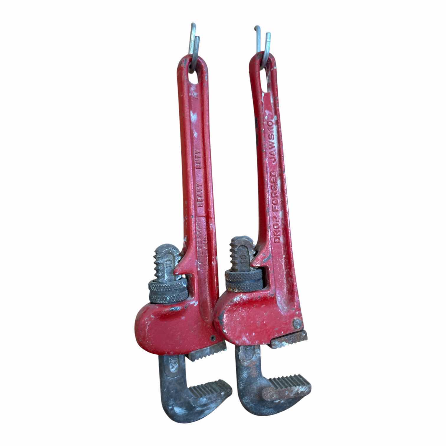 Photo 1 of (3)PCS RIDGID HEAVY-DUTY PIPE WRENCHES INCLUDING ONE LARGE AND TWO SMALLER WRENCHES L17.5” $320