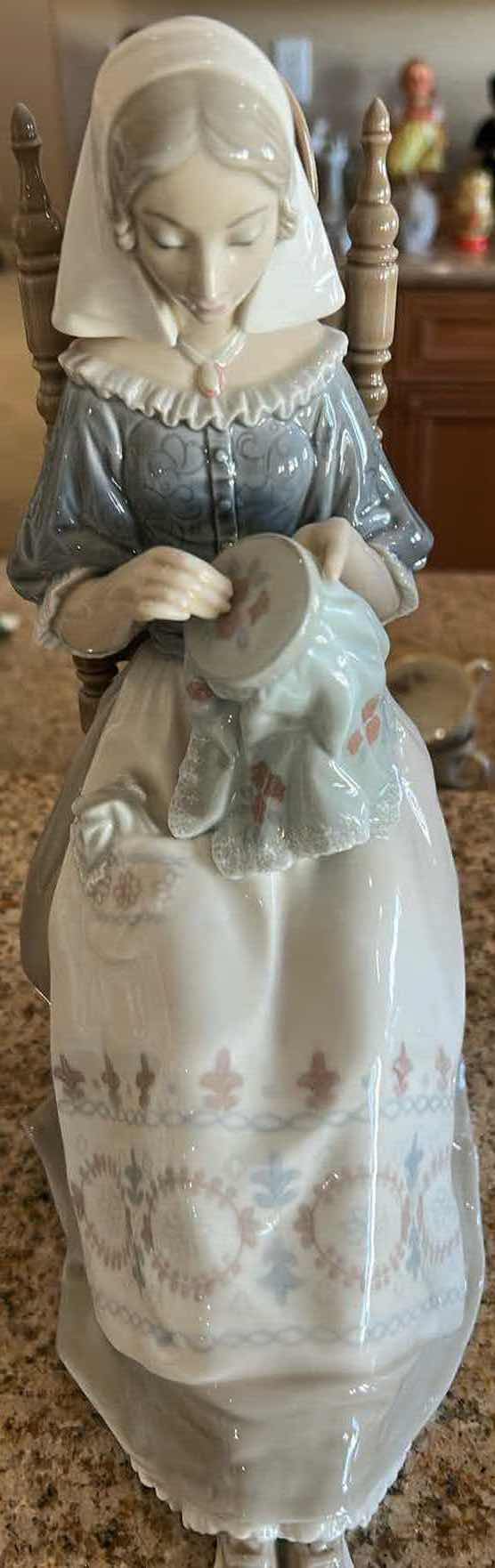 Photo 1 of LLADRO PORCELAIN FIGURE "EMBROIDERER" #4865 H 12"