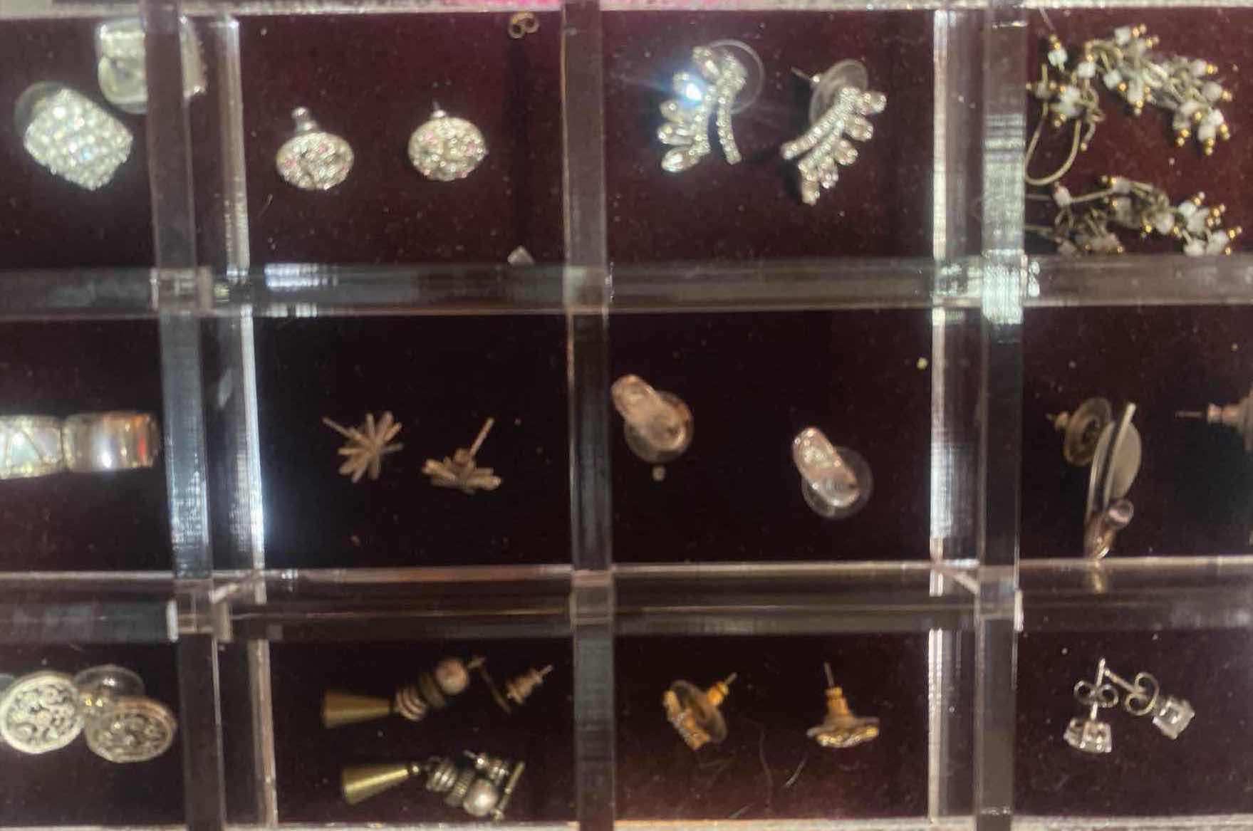 Photo 1 of WOMEN’S FASHION JEWELRY EARRINGS 12 PAIRS
