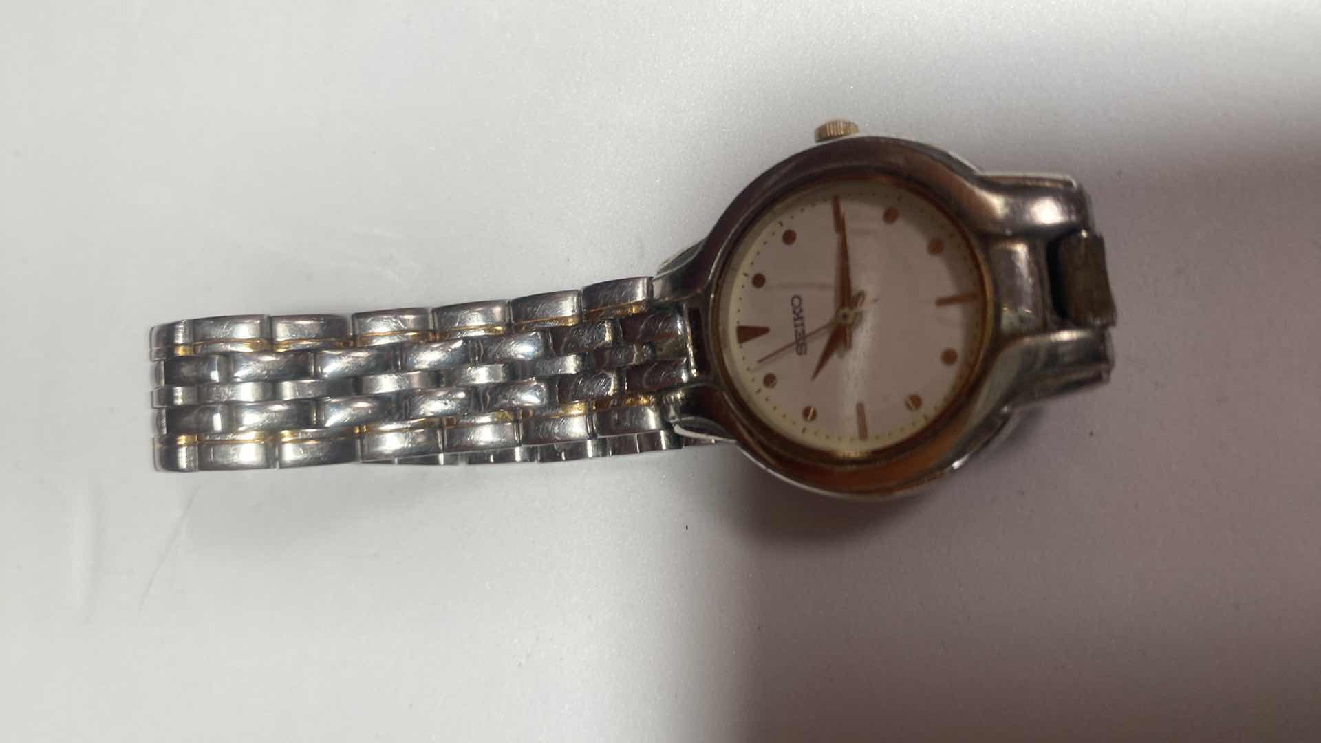 Photo 1 of VINTAGE WOMEN’S SEIKO WATCHES (3)