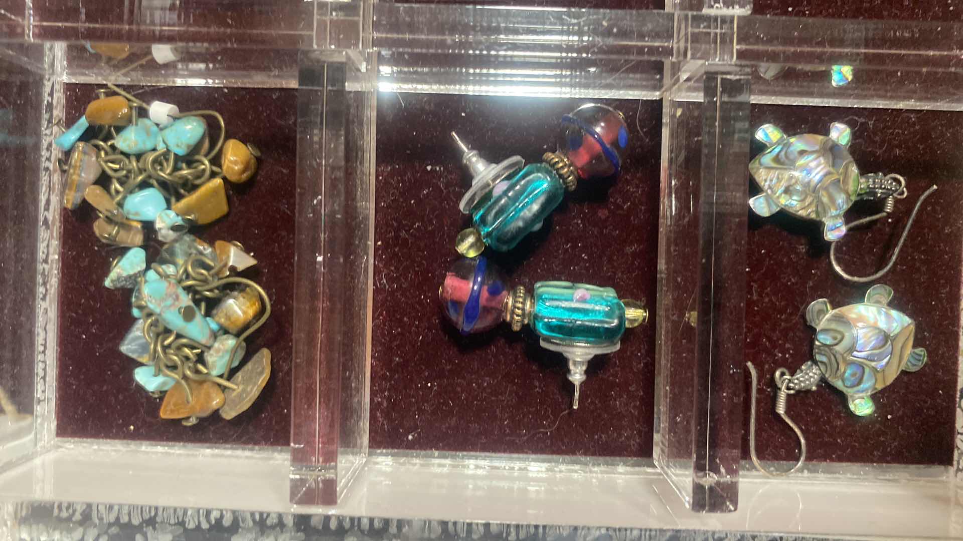 Photo 1 of WOMEN’S FASHION JEWELRY EARRINGS (7), BRACELETS (2) & MORE