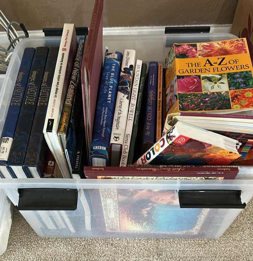 Photo 1 of CONTENTS OF TOTE VARIOUS TITLES & AUTHORS NATURE BOOKS