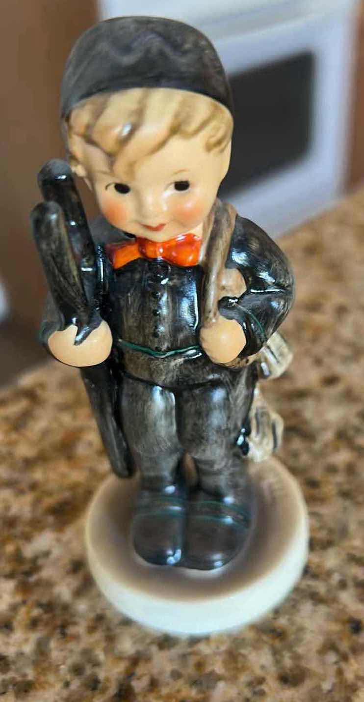 Photo 1 of GOEBEL HUMMEL "CHIMNEY SWEEP"H 4"