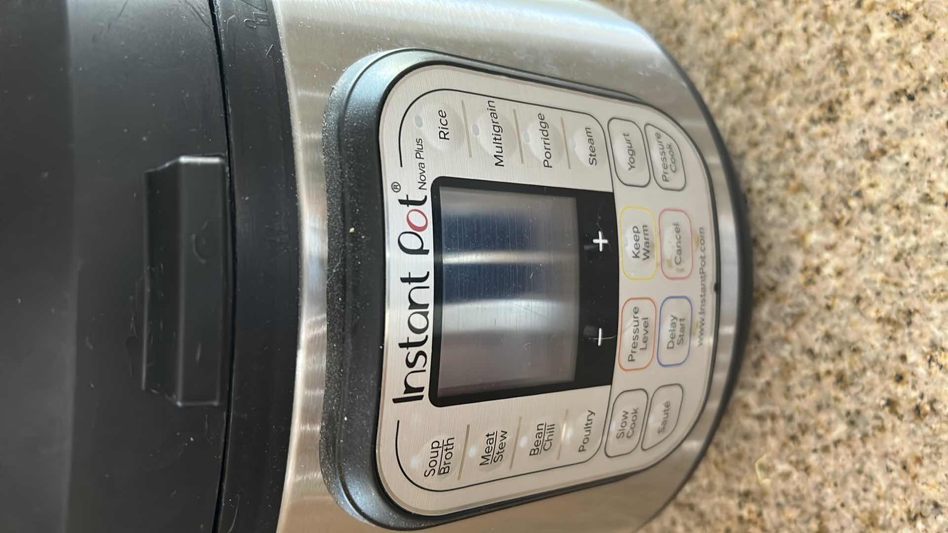 Photo 1 of INSTA POT $60