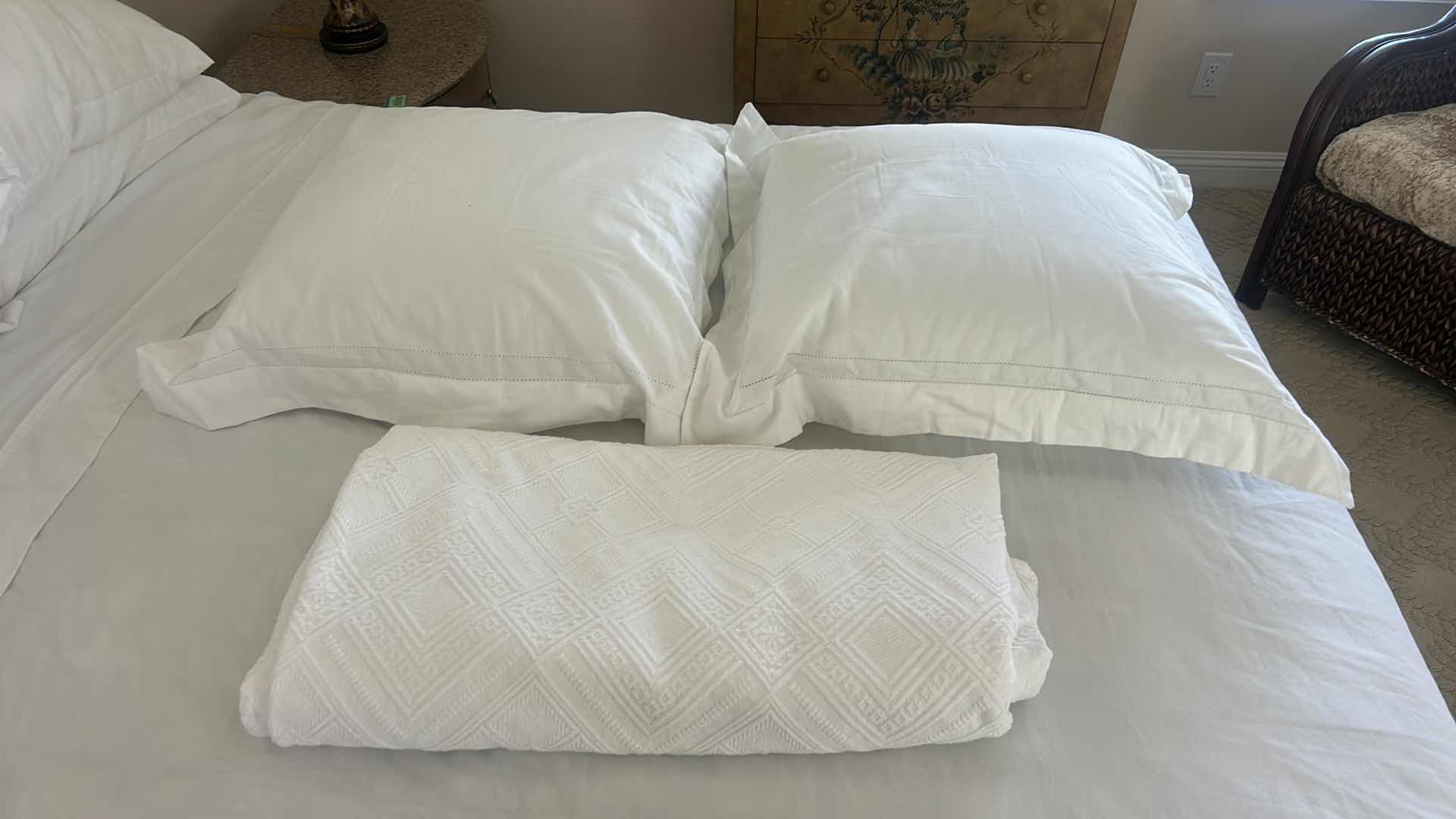 Photo 1 of FULL/QUEEN BEDDING AND PILLOWS
