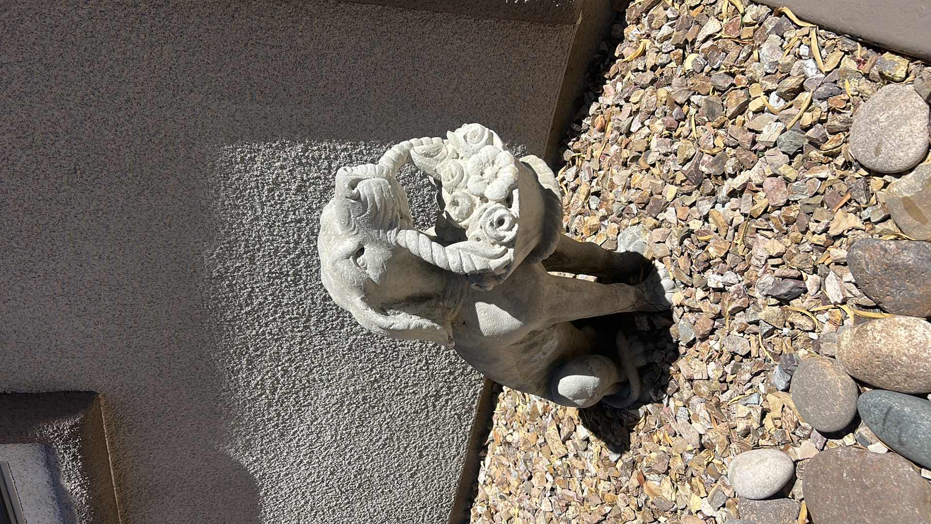 Photo 1 of HEAVY CONCRETE, DOG HOLDING BASKET STATUE - OUTDOOR DECOR H2’
