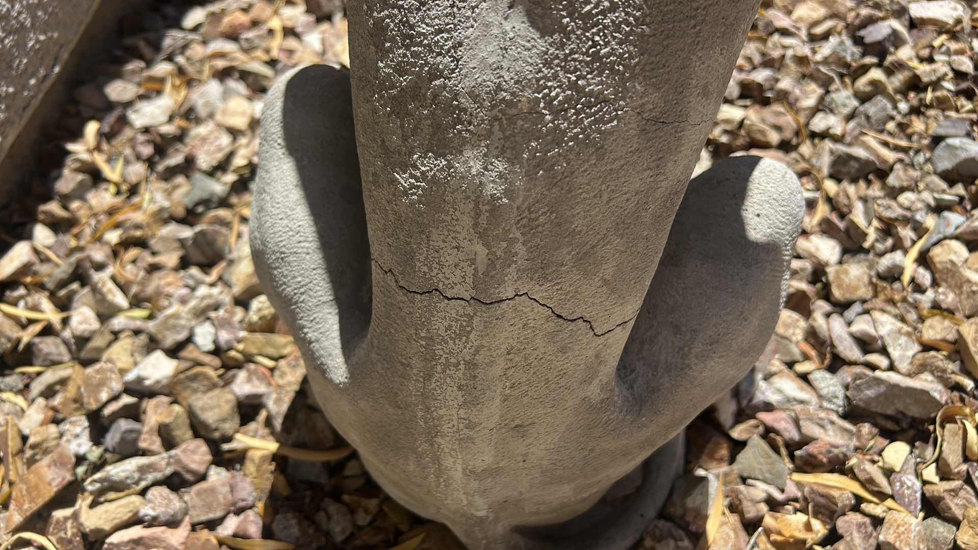 Photo 1 of HEAVY CONCRETE, DOG HOLDING BASKET STATUE - OUTDOOR DECOR H2’