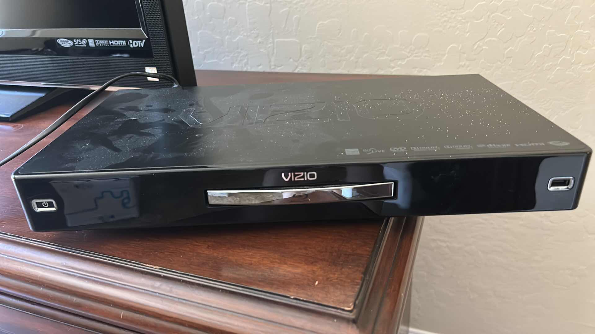 Photo 1 of VIZIO BLU-RAY DISC PLAYER WITH HDMI OUTPUT AND STREAMING APPS SUPPORT