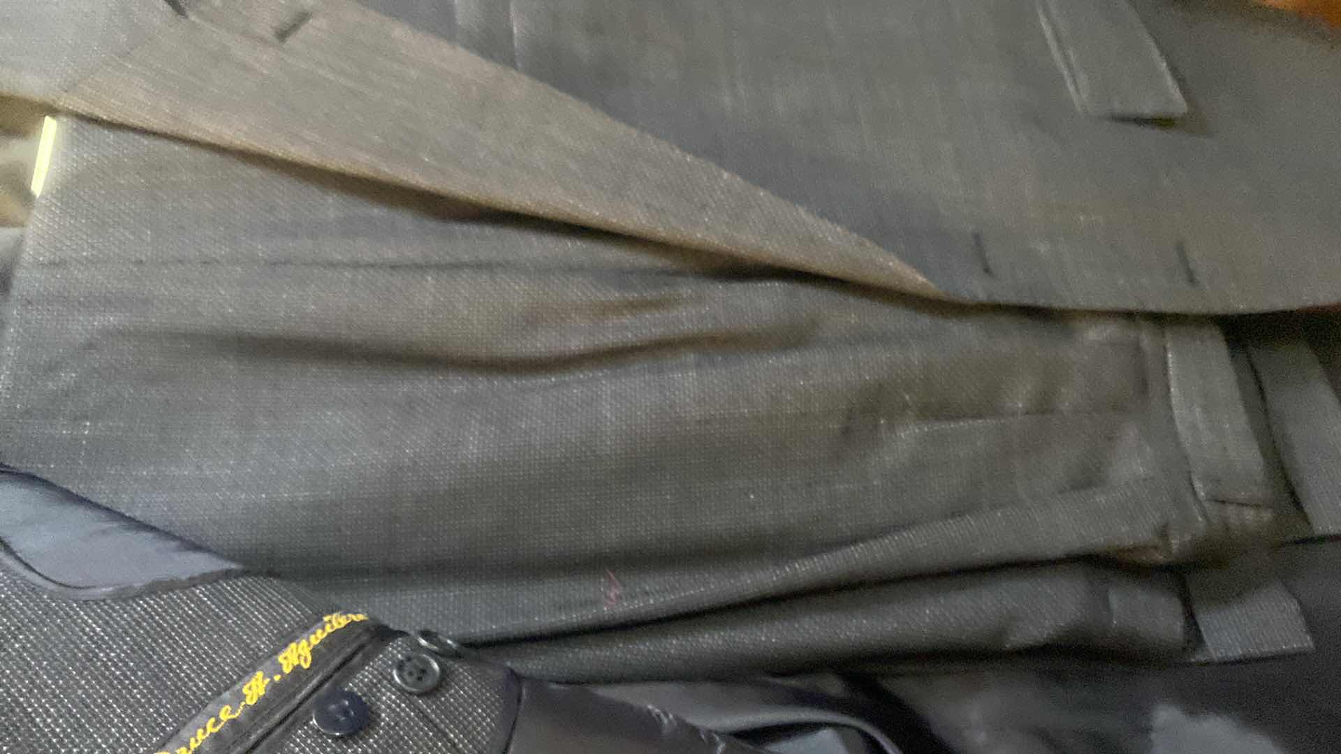 Photo 1 of MENS GRAND CUSTOM SUIT 100%WOOL MADE IN HONG KONG EST SIZE JACKET 40/42 PANTS 33/34