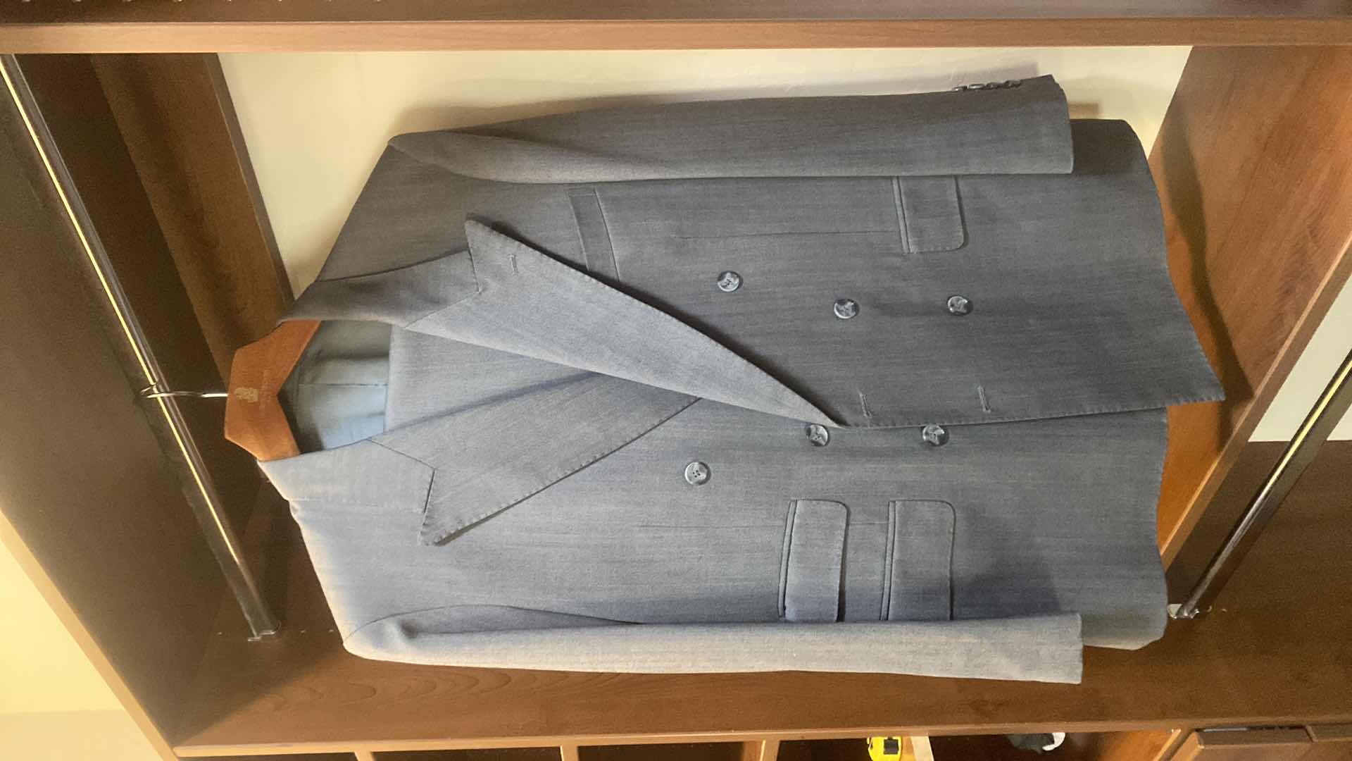 Photo 1 of MENS GRAND CUSTOM SUIT 100%WOOL MADE IN HONG KONG EST SIZE JACKET 40/42 PANTS 33/34