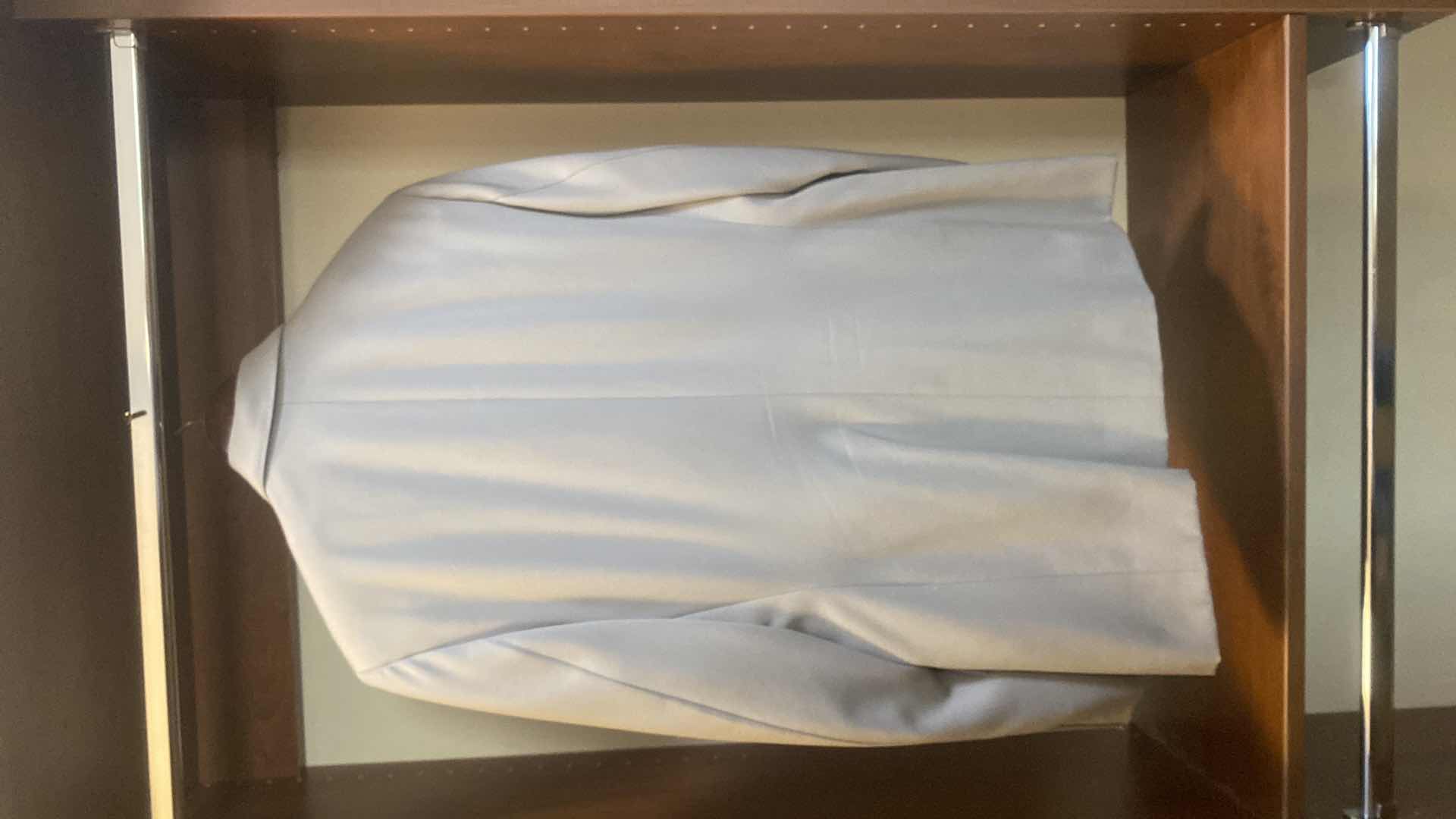 Photo 1 of MENS GRAND CUSTOM SUIT 100%WOOL MADE IN HONG KONG EST SIZE JACKET 40/42 PANTS 33/34