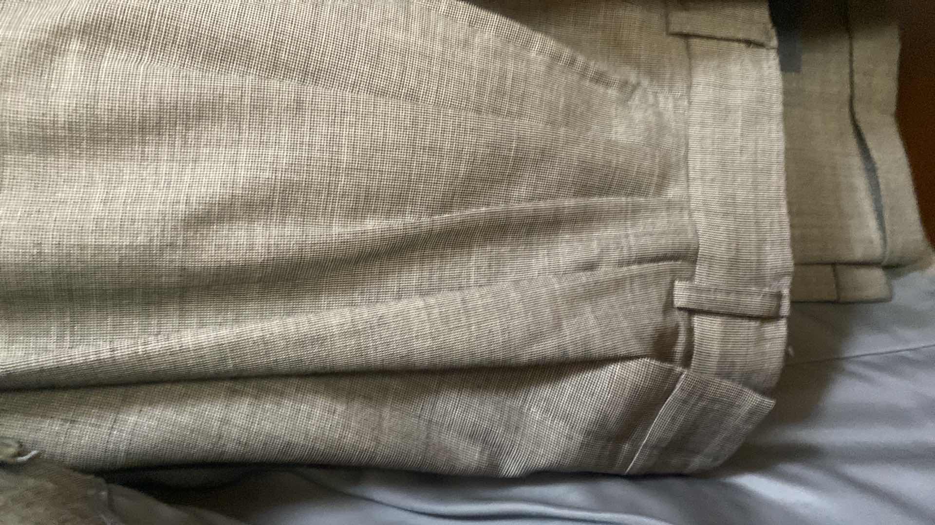 Photo 1 of MENS GRAND CUSTOM SUIT 100%WOOL MADE IN HONG KONG EST SIZE JACKET 40/42 PANTS 33/34