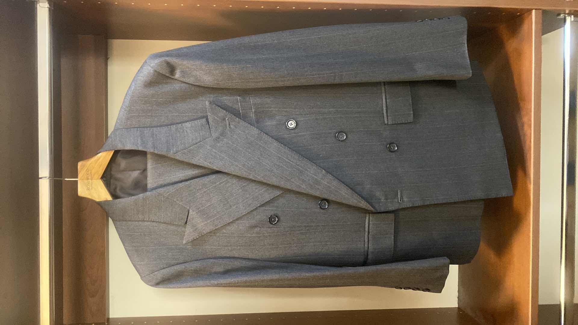 Photo 1 of MENS GRAND CUSTOM SUIT 100%WOOL MADE IN HONG KONG EST SIZE JACKET 40/42 PANTS 33/34