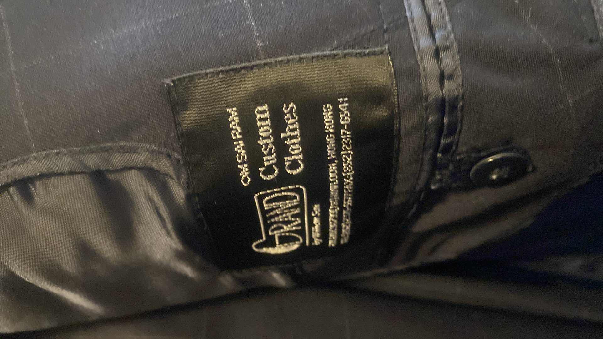 Photo 1 of MENS GRAND CUSTOM SUIT 100%WOOL MADE IN HONG KONG EST SIZE JACKET 40/42 PANTS 33/34