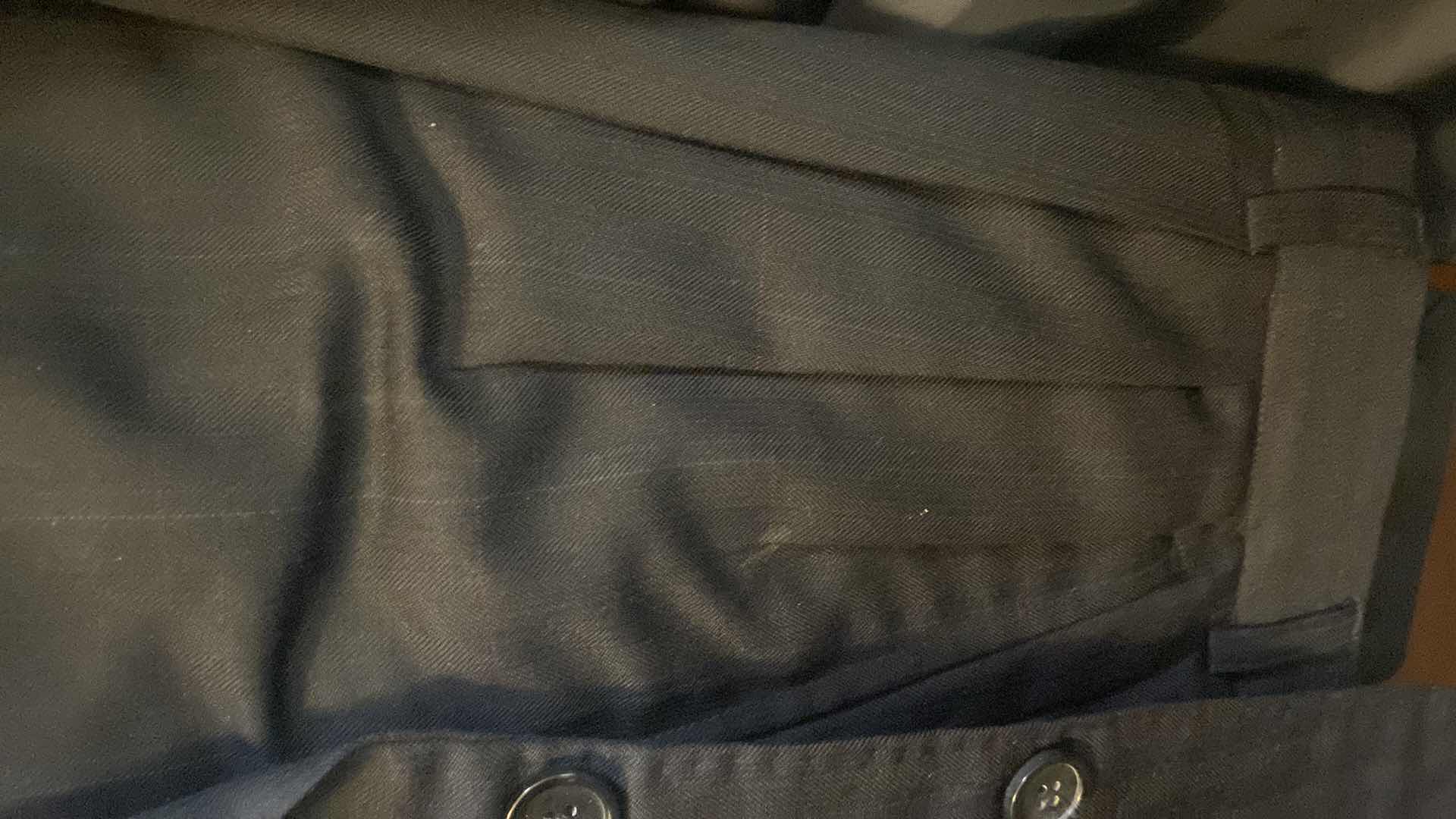 Photo 1 of MENS GRAND CUSTOM SUIT 100%WOOL MADE IN HONG KONG EST SIZE JACKET 40/42 PANTS 33/34