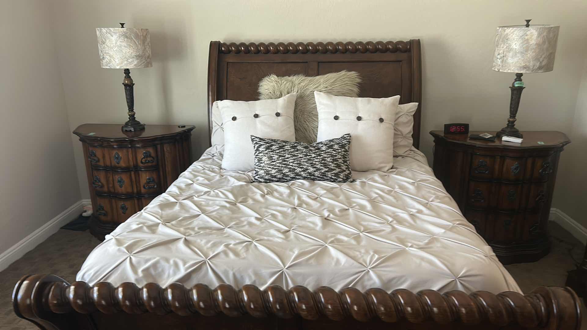 Photo 1 of QUEEN BEDDING AND PILLOWS