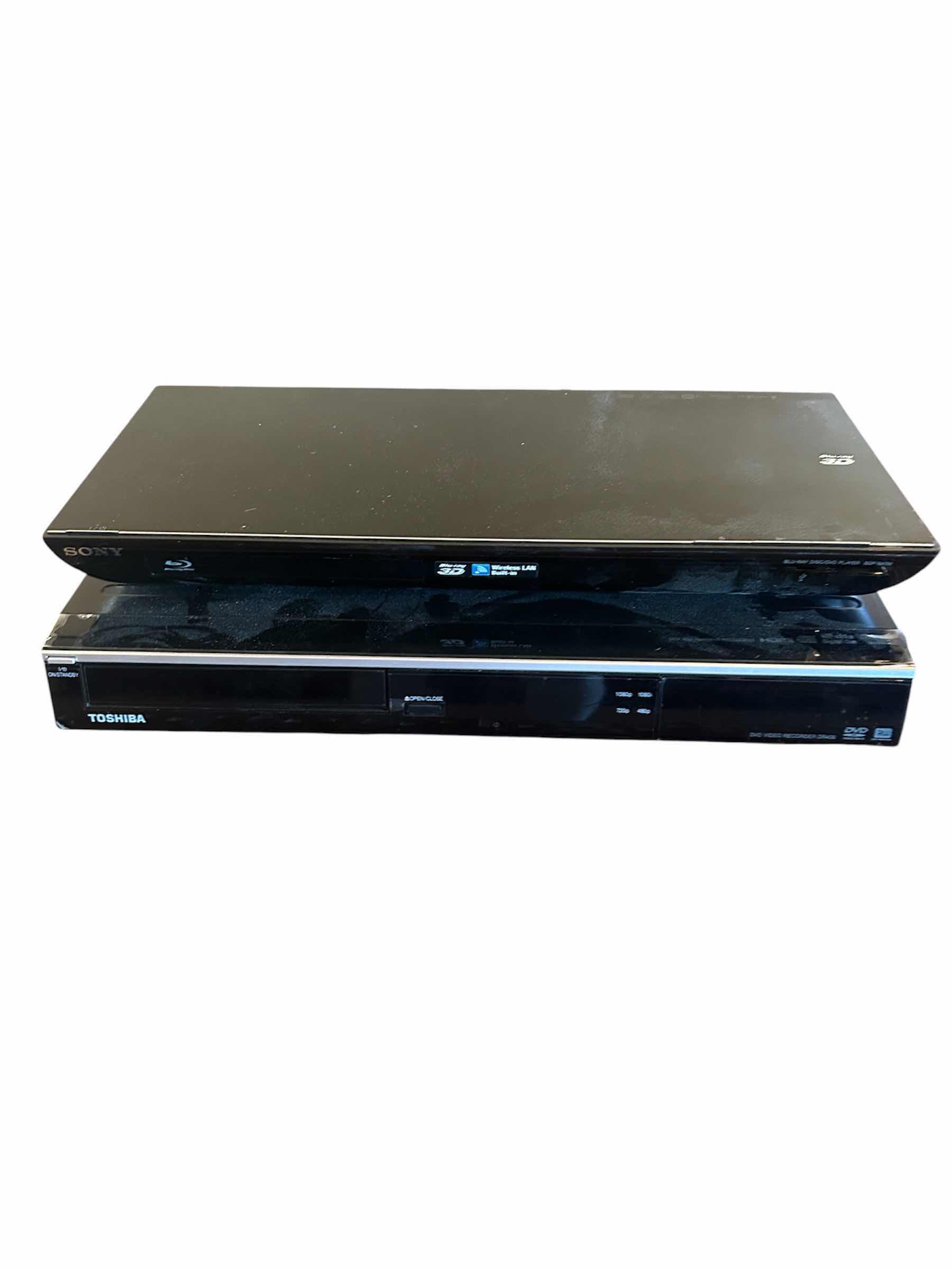 Photo 1 of SONY BLU RAY 3D DISC PLAYER & TOSHIBA DVD PLAYER