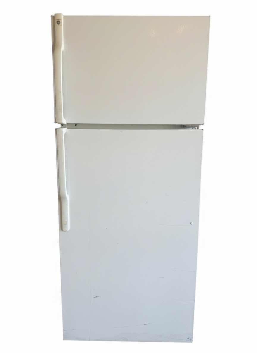 Photo 1 of WHITE GE TOP FREEZER REFRIGERATOR