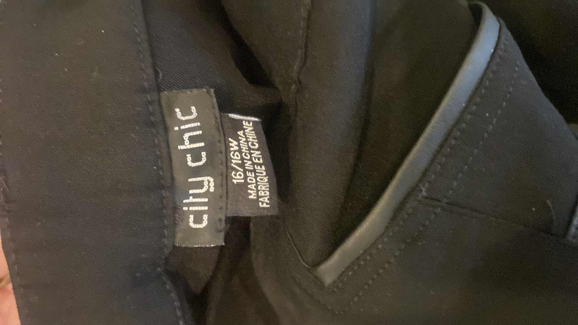 Photo 1 of NWT WOMENS CITY CHIC DRESS PANTS SIZE 16/16W