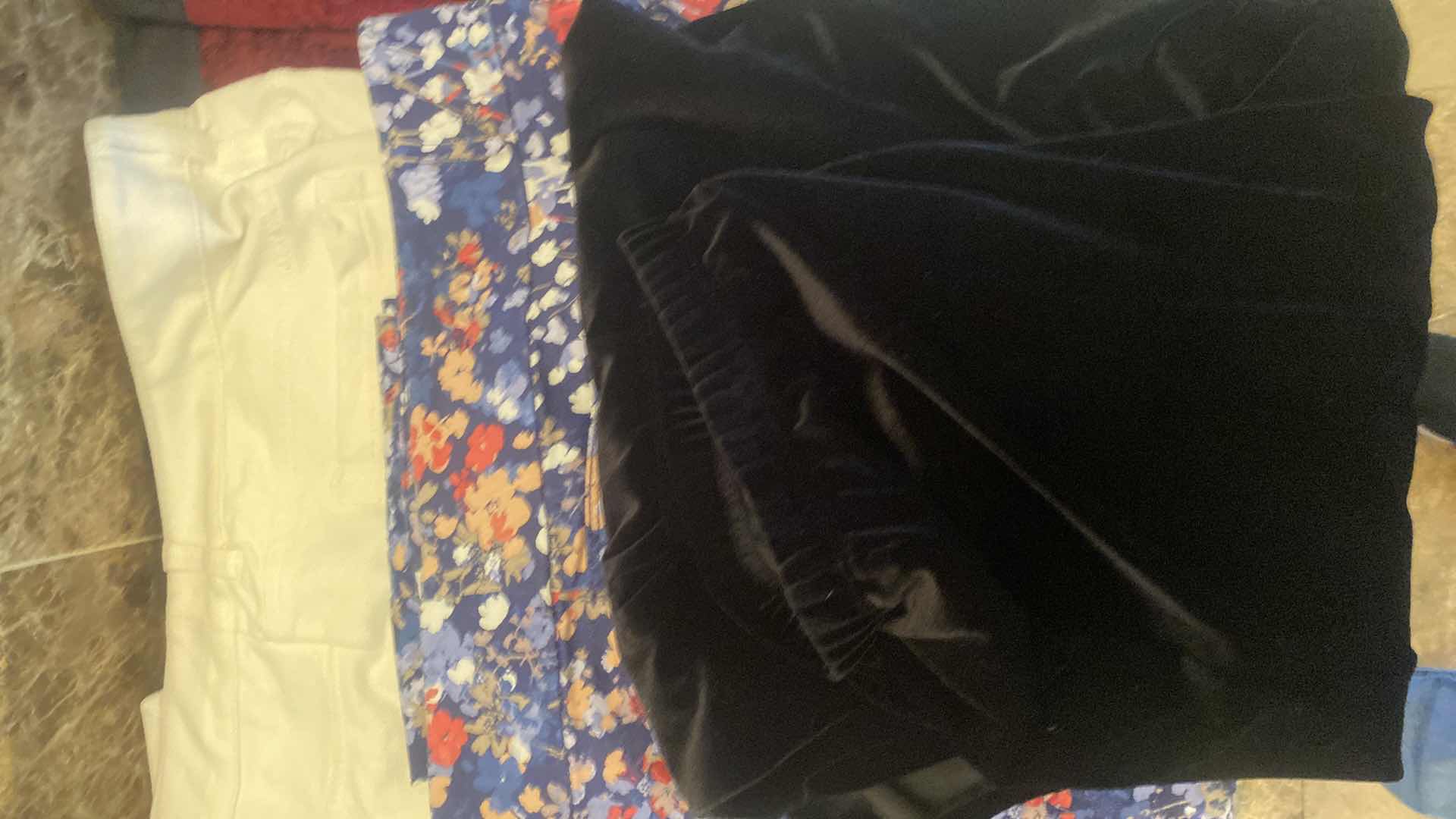 Photo 1 of 6-WOMENS PANTS CHICOS SIZE 3 & X-LARGE