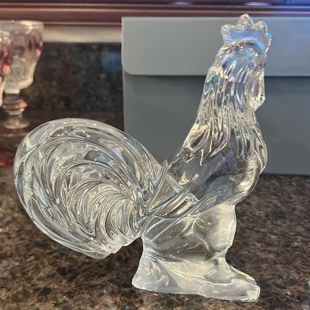 Photo 1 of BACCARAT CLEAR CRYSTAL ROOSTER FROM THE ZODIAC COLLECTION
H 7" NO BOX