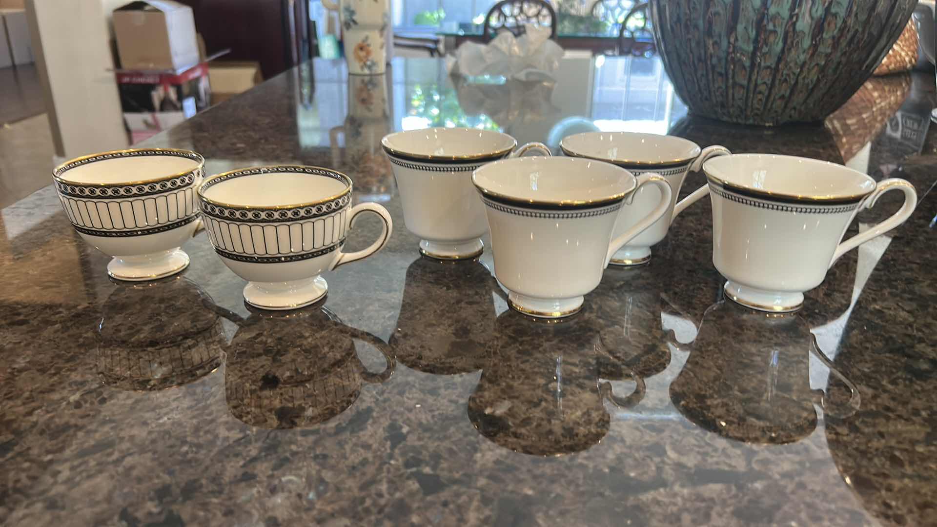 Photo 1 of 6 PC BONE CHINA - WEDGWOOD MADE IN ENGLAND & ROYAL DAULTON