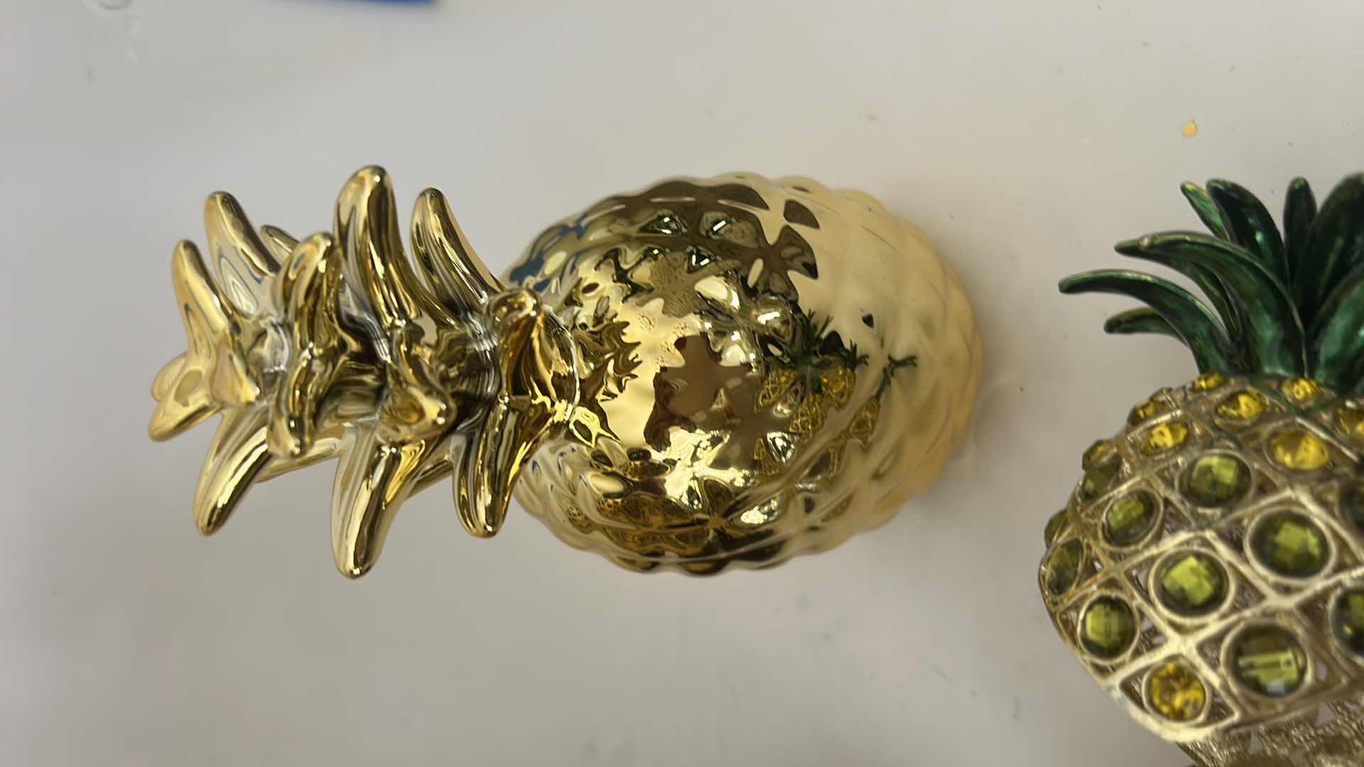 Photo 1 of 3 PC GOLD TONE HOME DECOR . PINEAPPLES AND TEMPLE JAR (TALLEST 9”)